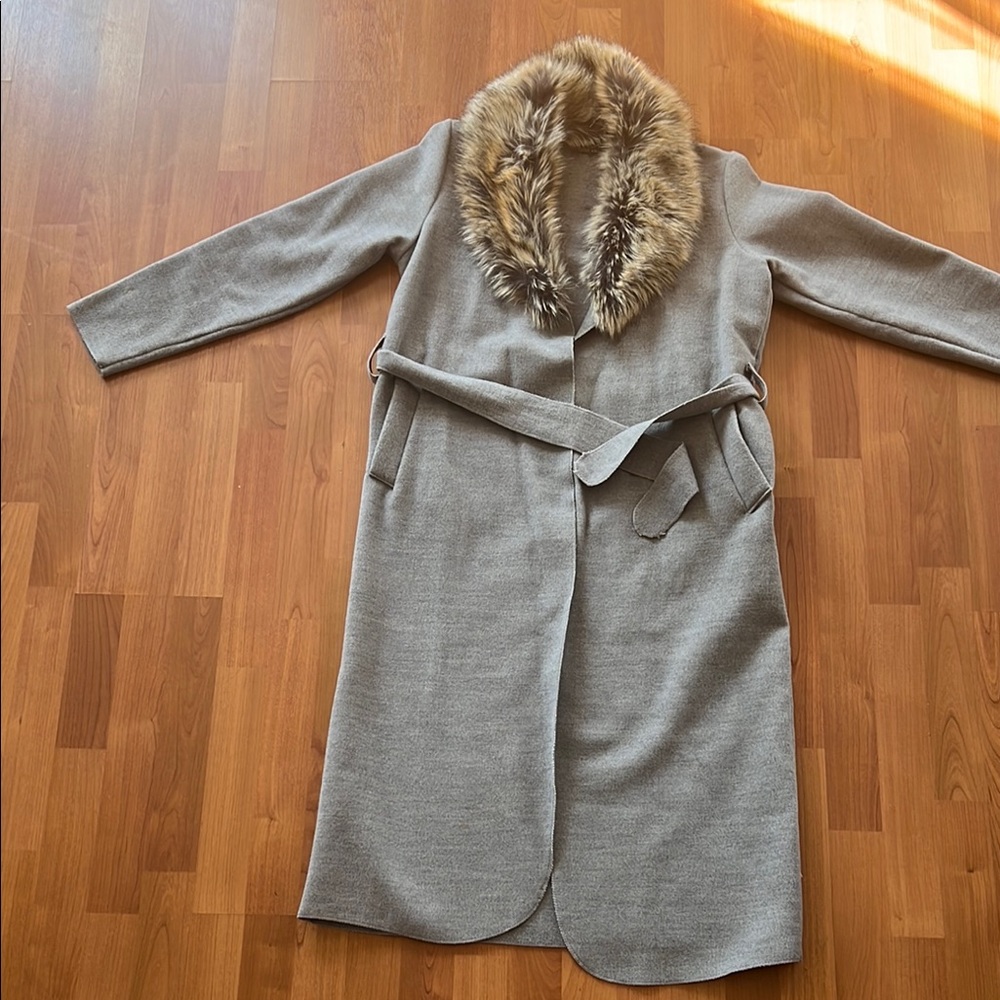 Boohoo Gray Trench Coat with Faux Fur Collar
